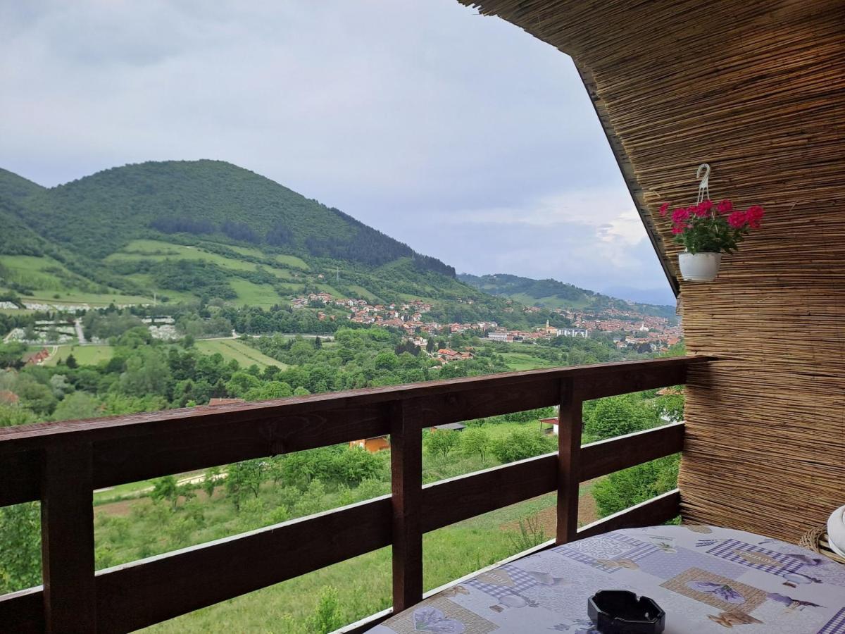 Natural House Visoko Luaran gambar