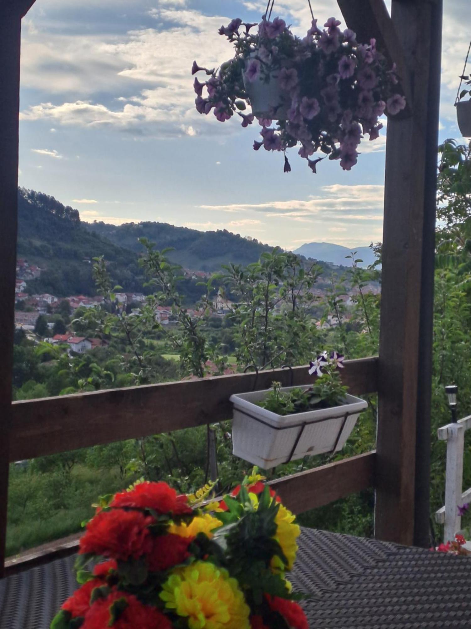 Natural House Visoko Luaran gambar